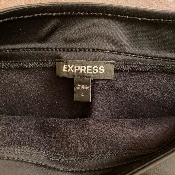 Express Mini leather skirt - Picture 3 of 4